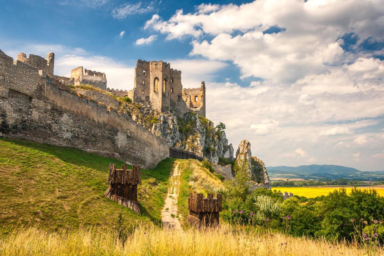 Chata Trubarka Trenčín Buitenkant foto